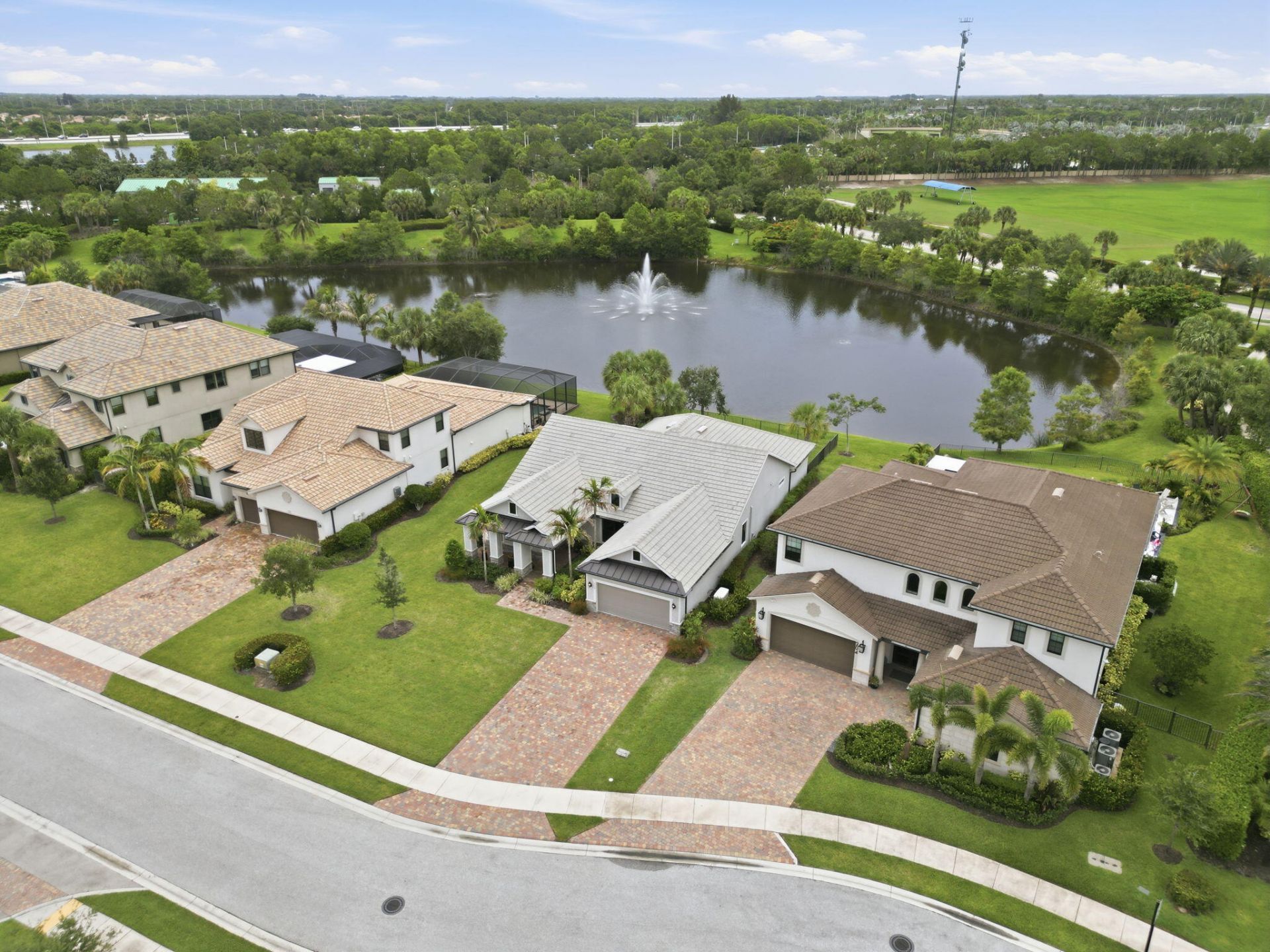 208 Sonoma Isles Circle, Jupiter, FL 33478 Photo