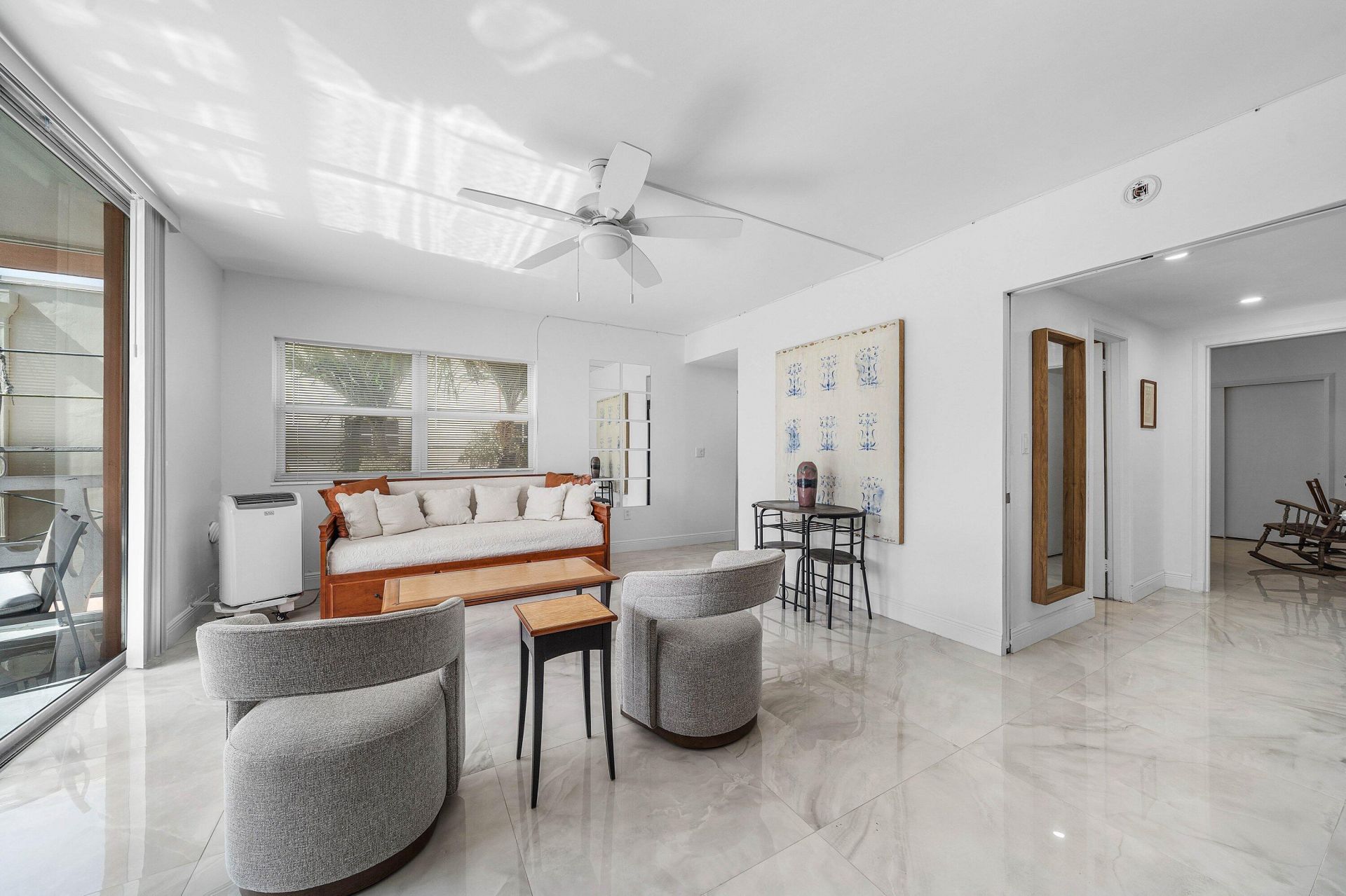 15 S Golfview Road, Unit 206, Lake Worth, FL 33460 Photo