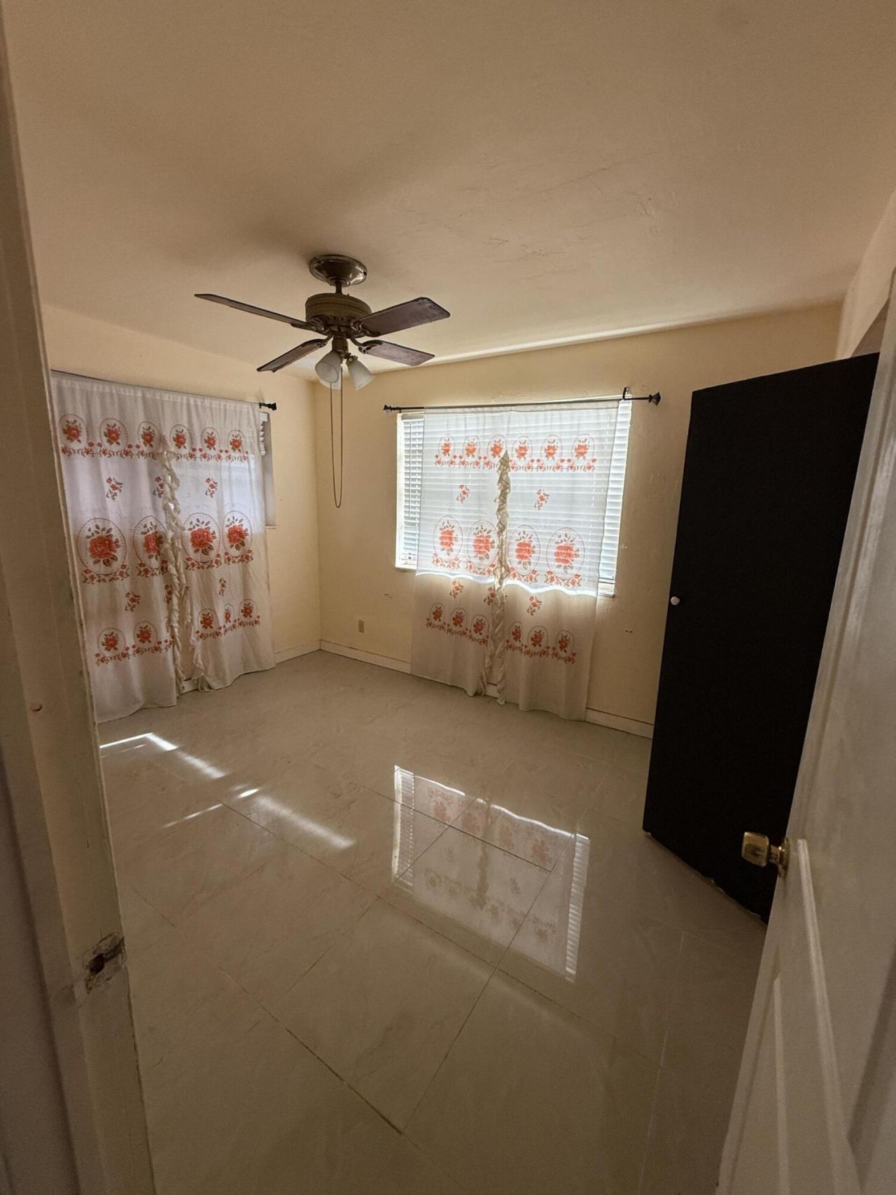 124 NW 45th Avenue, Plantation, FL 33317 Photo