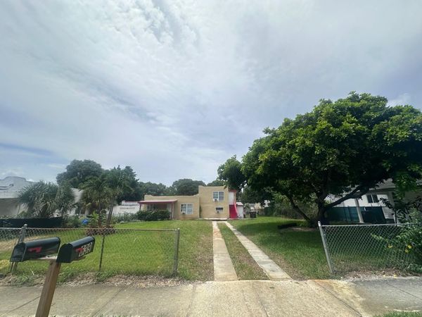 637 46th Street, West Palm Beach, FL 33407