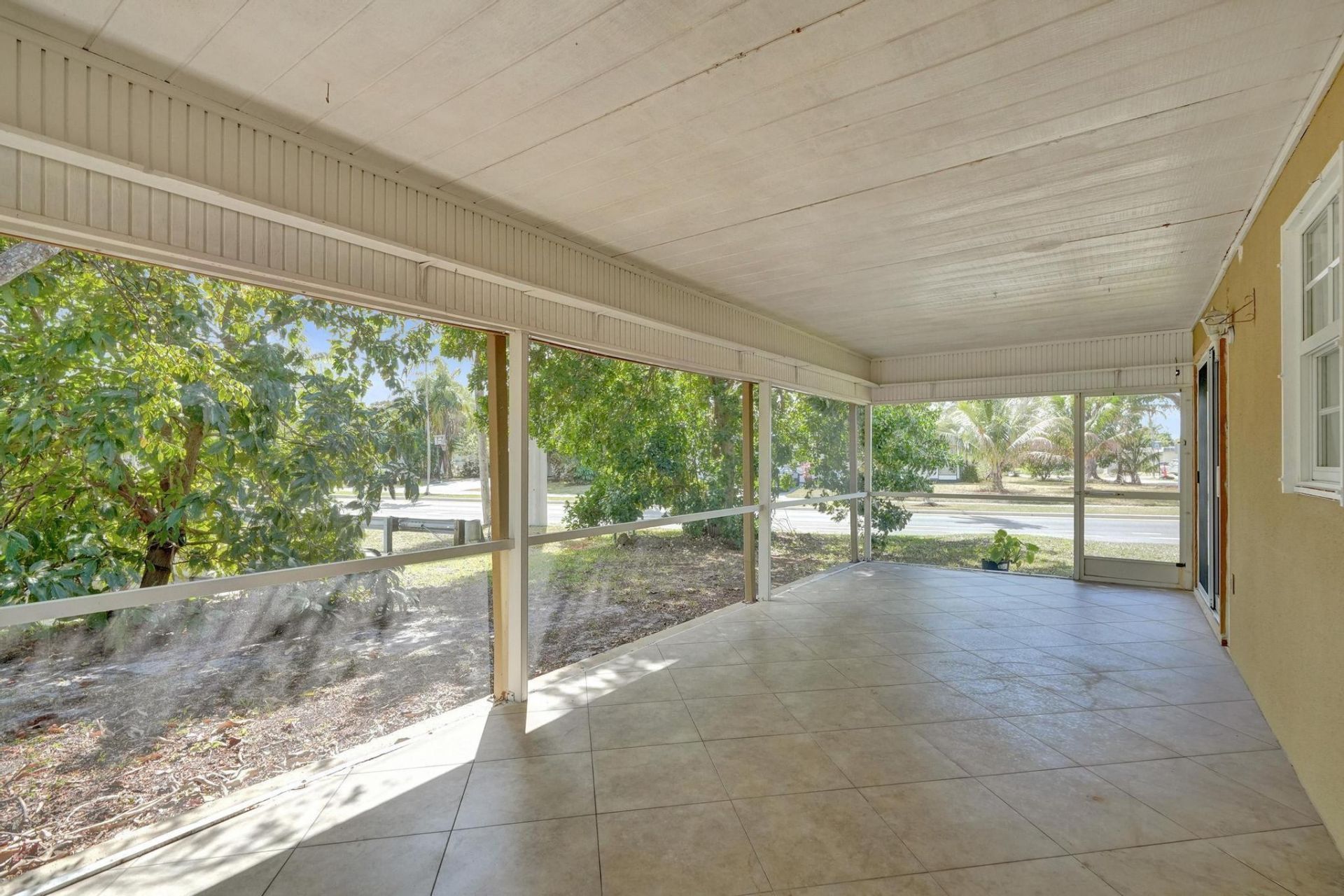 7018 NW 64th Street, Tamarac, FL 33321 Photo