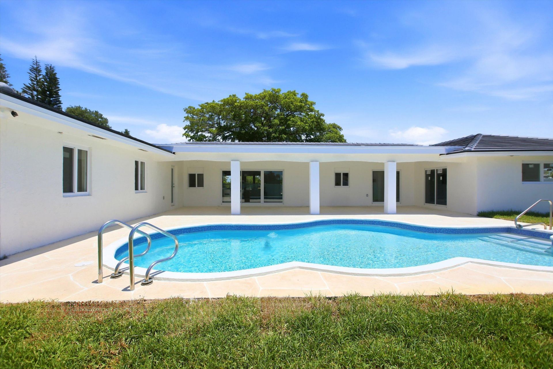 401 NW 3rd Place, Dania Beach, FL 33004 Photo