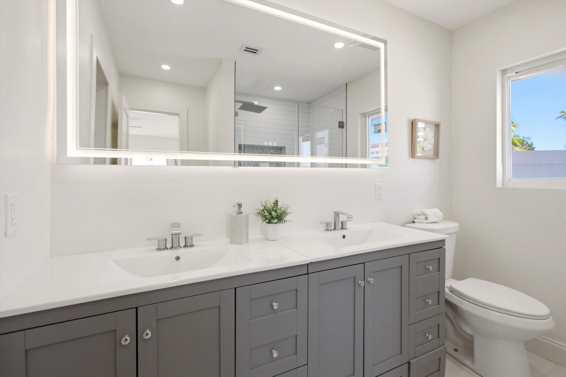 401 NW 3rd Place, Dania Beach, FL 33004 Photo