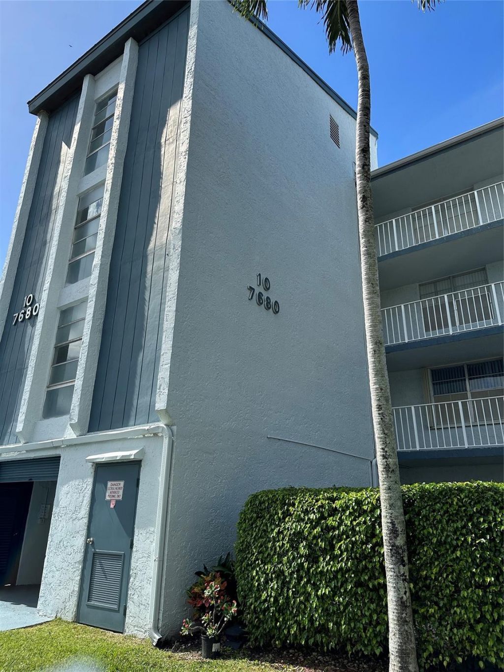 7680 NW 18th Street, Unit 406, Margate, FL 33063 Photo