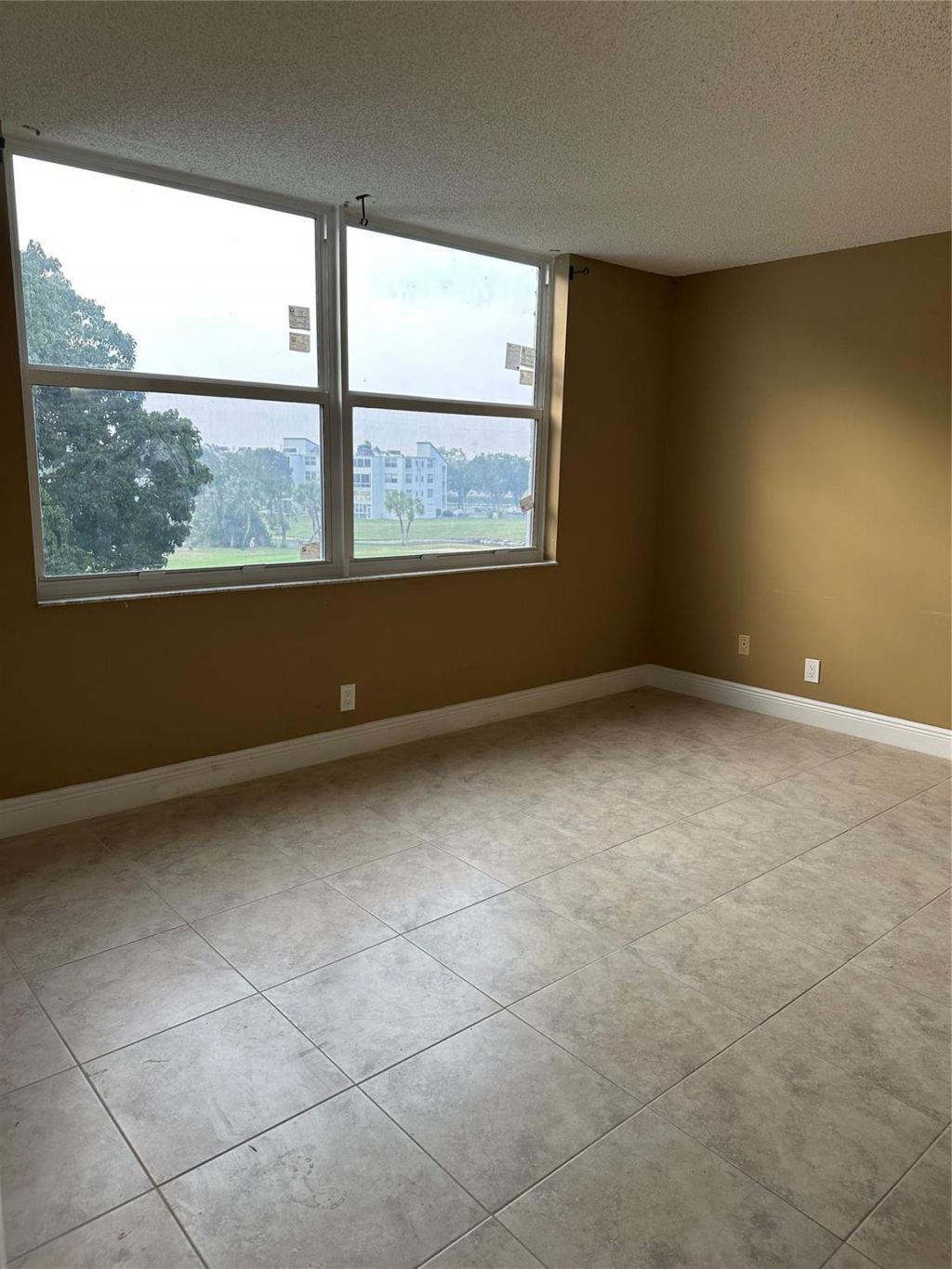 7680 NW 18th Street, Unit 406, Margate, FL 33063 Photo