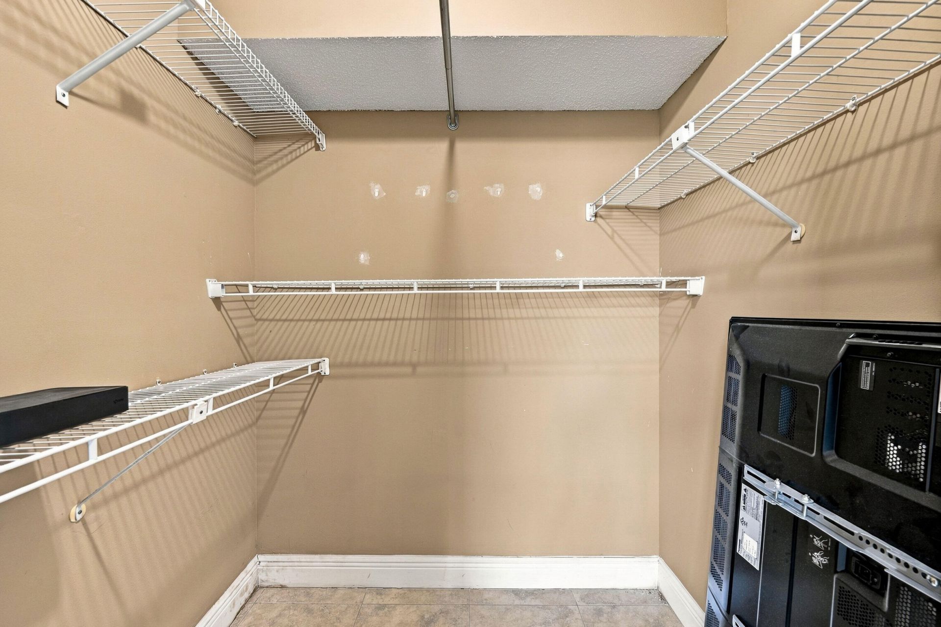 7680 NW 18th Street, Unit 406, Margate, FL 33063 Photo