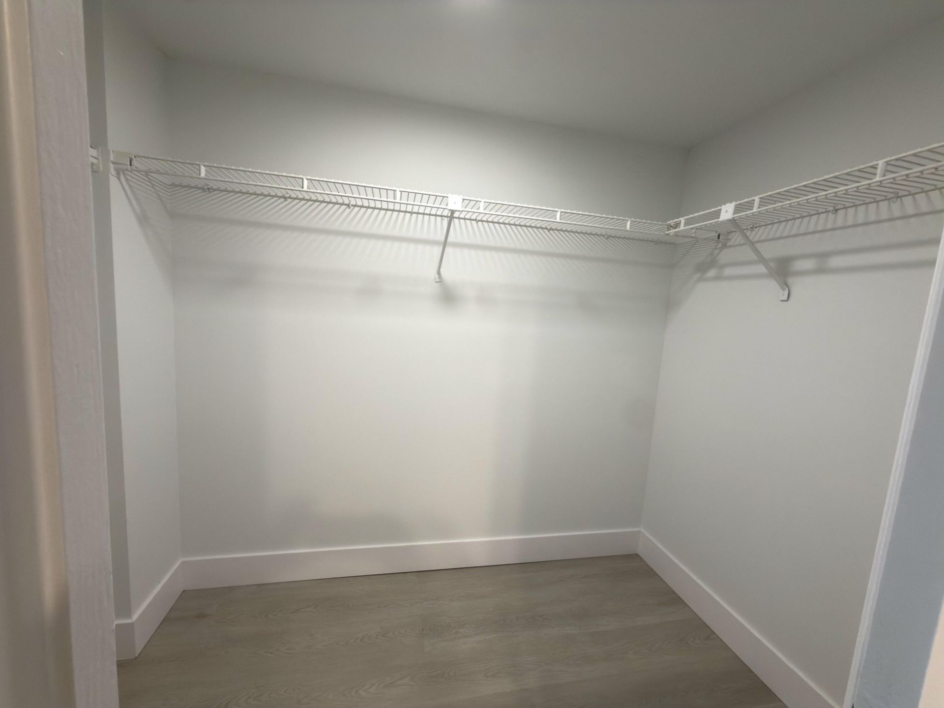 625 Oaks Drive, Unit 305, Pompano Beach, FL 33069 Photo
