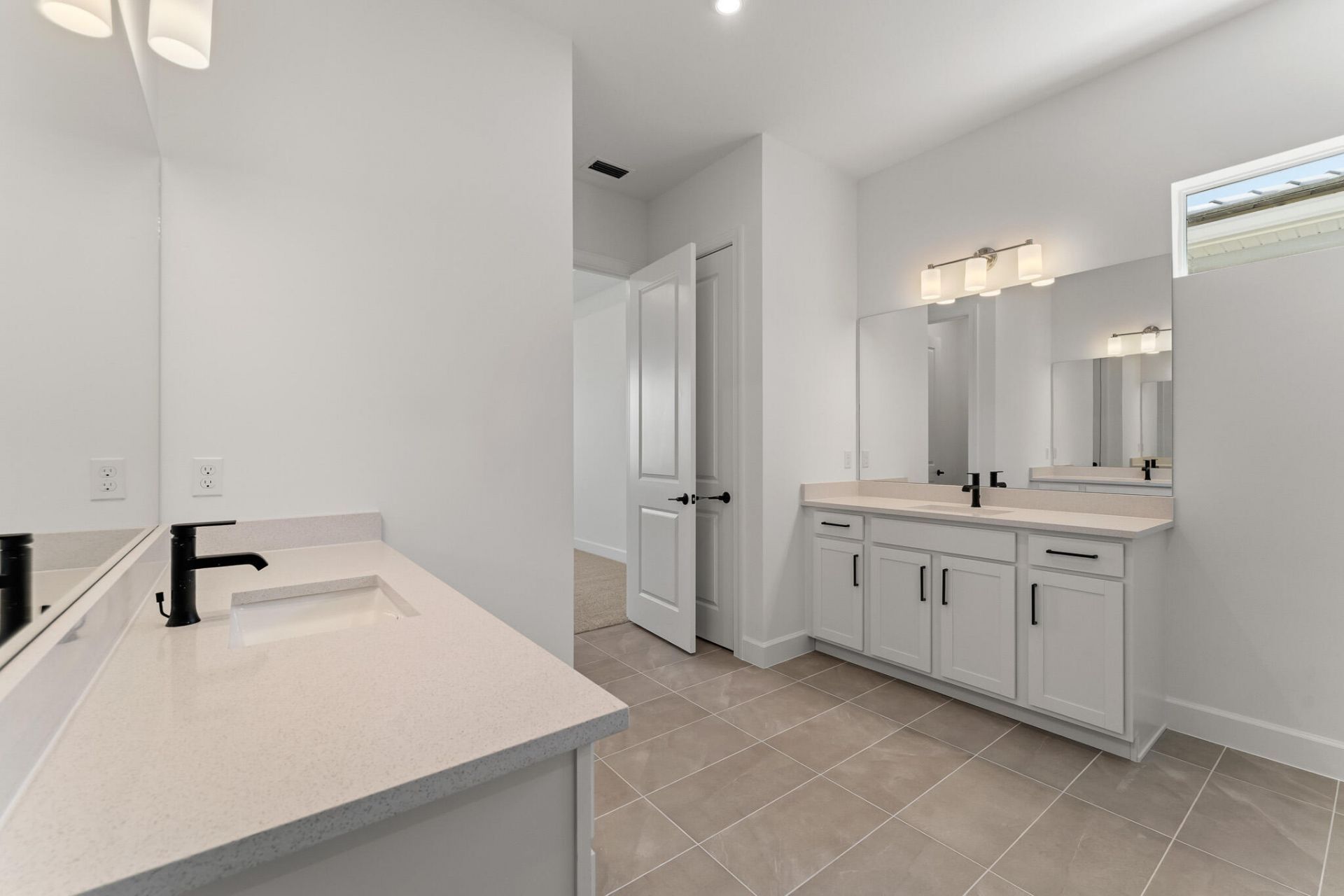 14571 SW Sarilla Boulevard, Port Saint Lucie, FL 34987 Photo