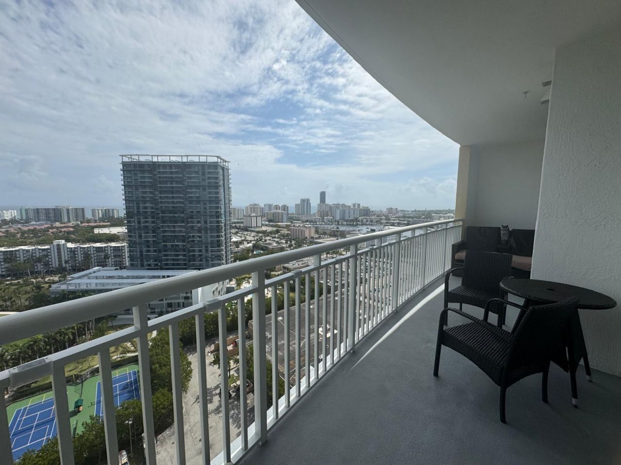 1755 E Hallandale Beach Boulevard, Unit 2104e, Hallandale, FL 33009 Photo