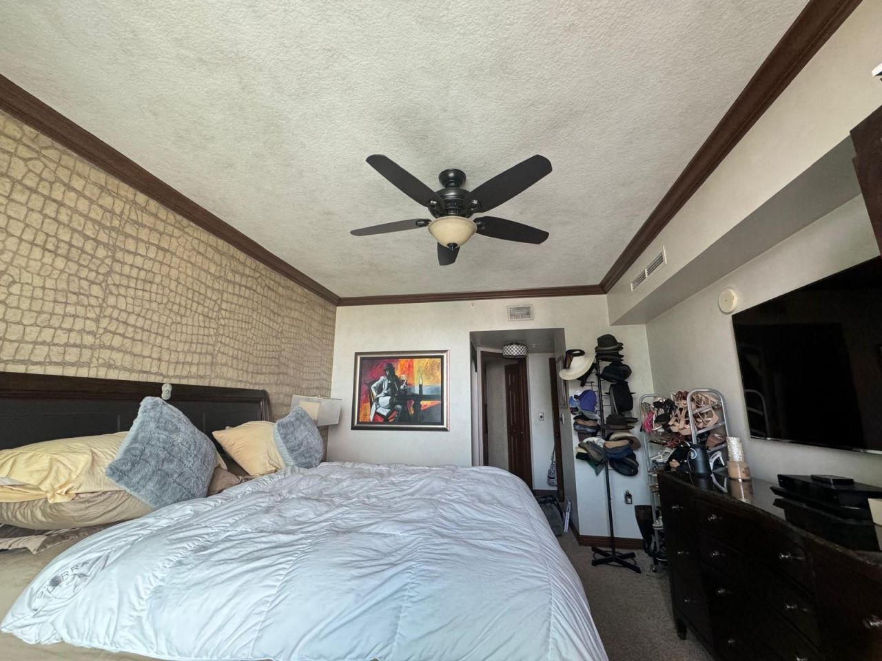 1755 E Hallandale Beach Boulevard, Unit 2104e, Hallandale, FL 33009 Photo