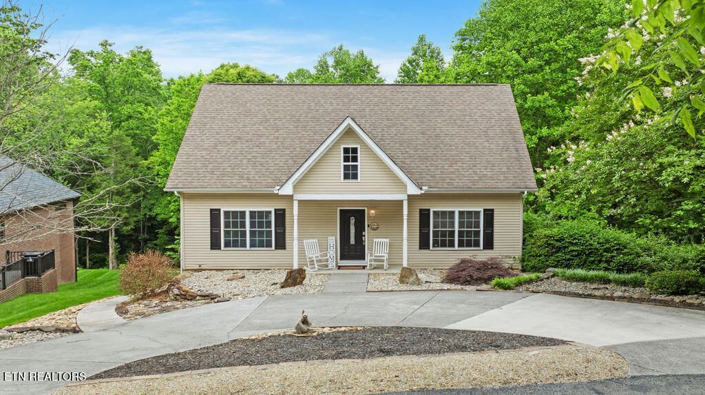 210 Wahuhu Lane, Loudon, TN 37774 Main Photo