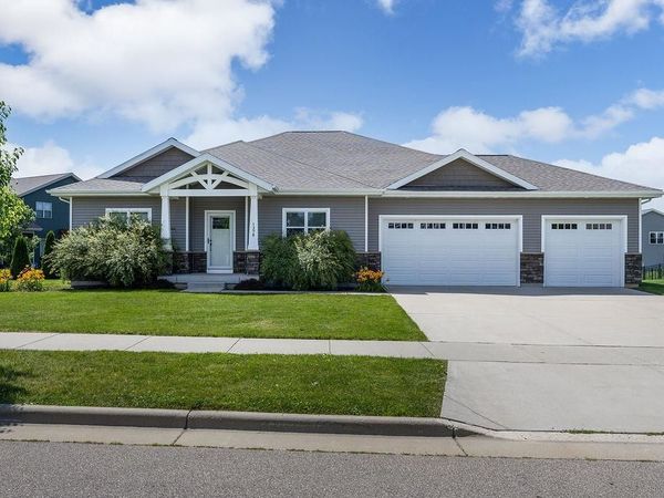 1378 Bunker Hill Drive, Sun Prairie, WI 53590