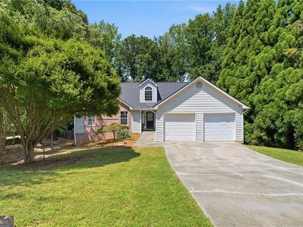 1545 Smoke Hill Drive NE, Hoschton, GA 30548