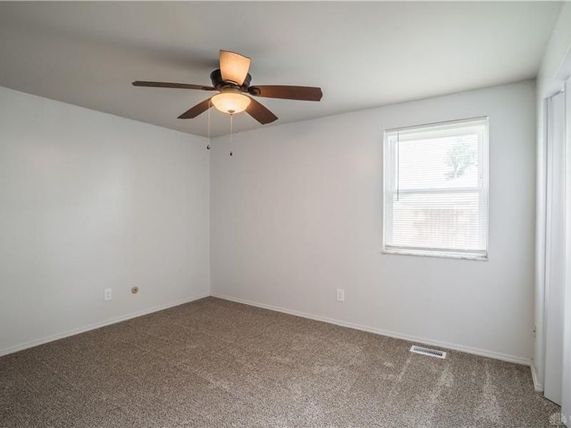 6743 Tiger Drive, Huber Heights, OH 45424 Photo 11
