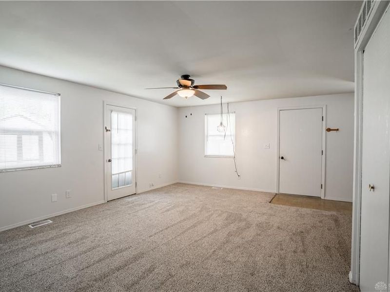 6743 Tiger Drive, Huber Heights, OH 45424 Photo 5