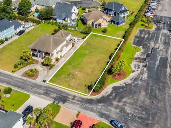 921 Waterton Ave. , Myrtle Beach, SC 29579