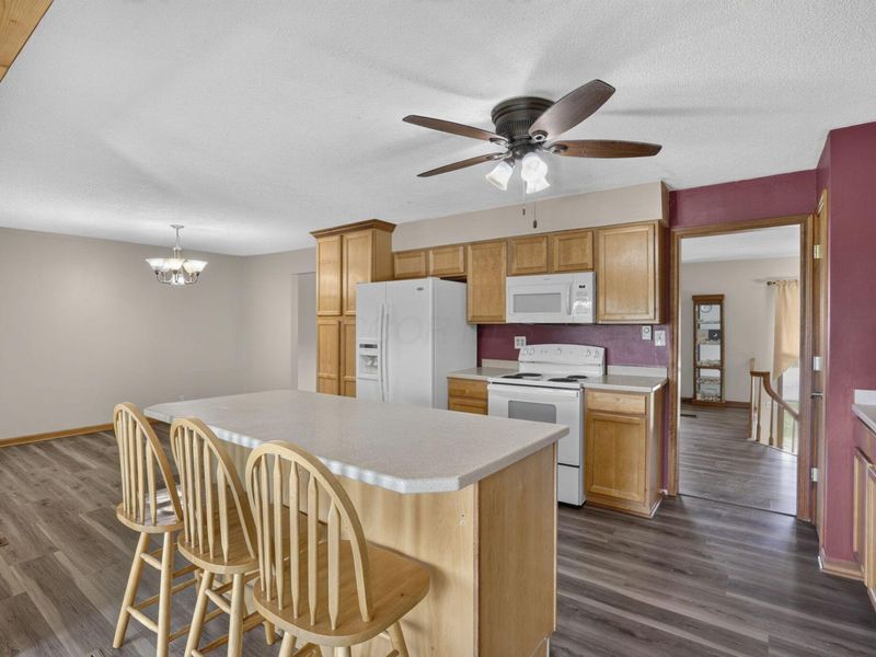 326 Roberts Drive SE, Newark, OH 43055 Photo 12