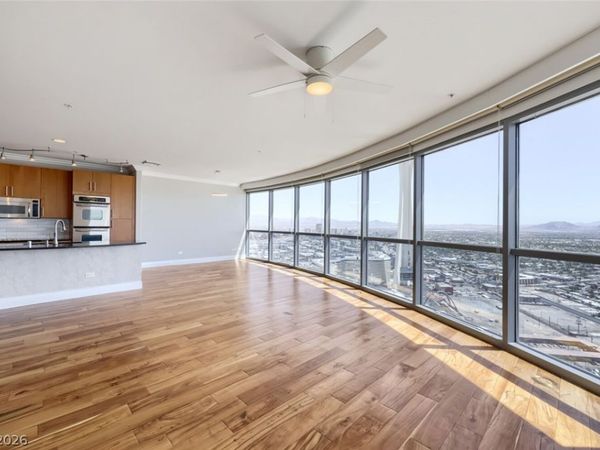 200 W Sahara Avenue, Unit 3906, Las Vegas, NV 89102