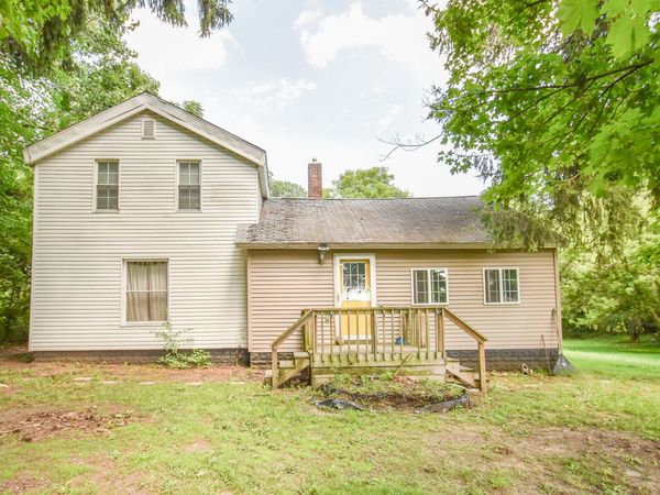 489 N Ray Quincy Road, Quincy, MI 49082