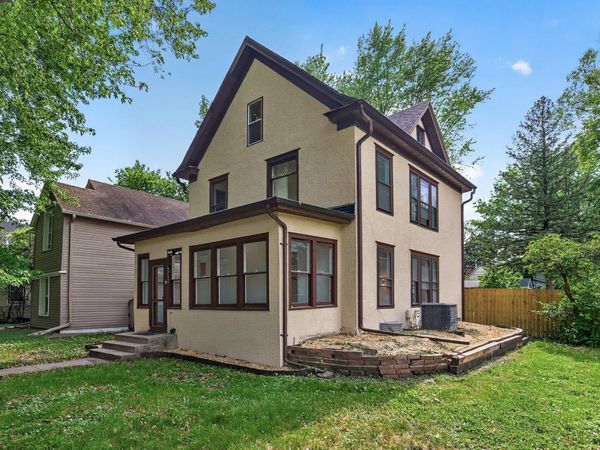 2900 30th Avenue S, Minneapolis, MN 55406
