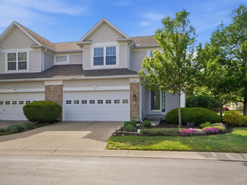 6377 Pinehurst Lane, Mason, OH 45040 Photo 2