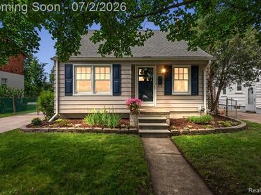 1706 Princeton Road, Berkley, MI 48072