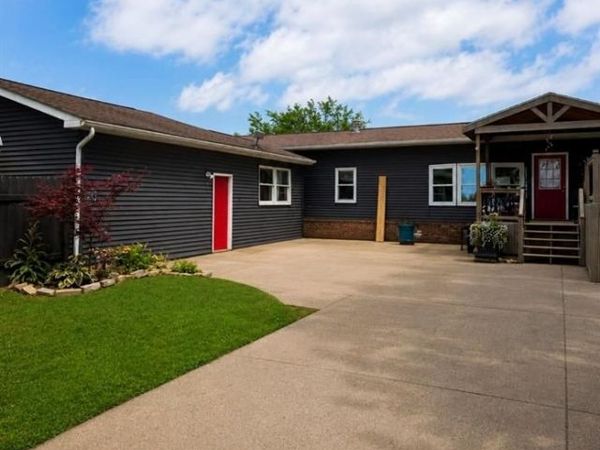 26711 Q Drive N, Clarence Twp, MI 49224
