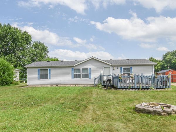 817 Williams Drive, Quincy, MI 49082