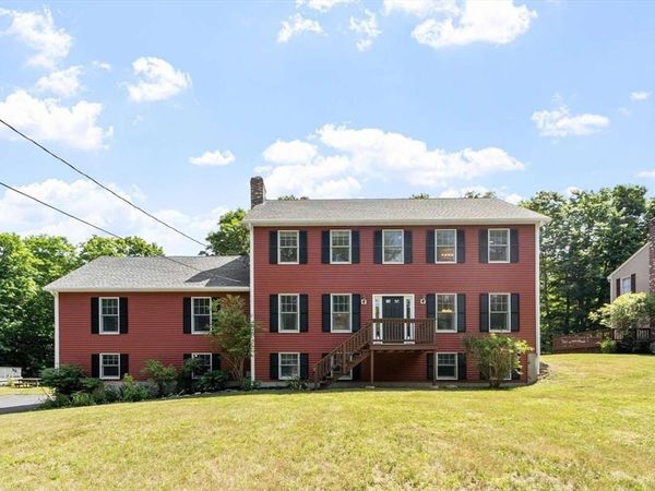 22 Valley Forge Circle, Unit 2, West Boylston, MA 01583