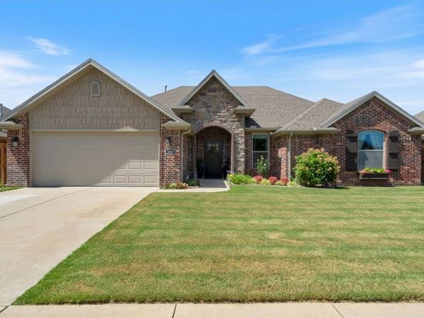 4468 W Blissful Drive , Fayetteville, AR 72704