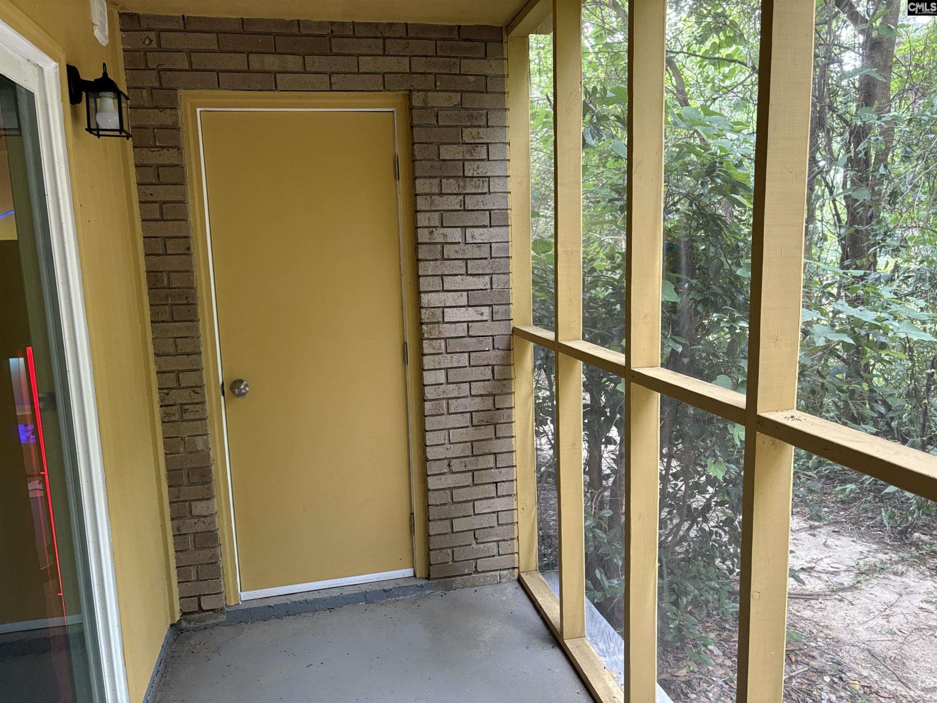 109 Thornwell Court Photo 11