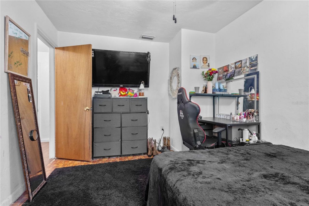 17250 NW 26th Court , Trenton, FL 32693 Photo