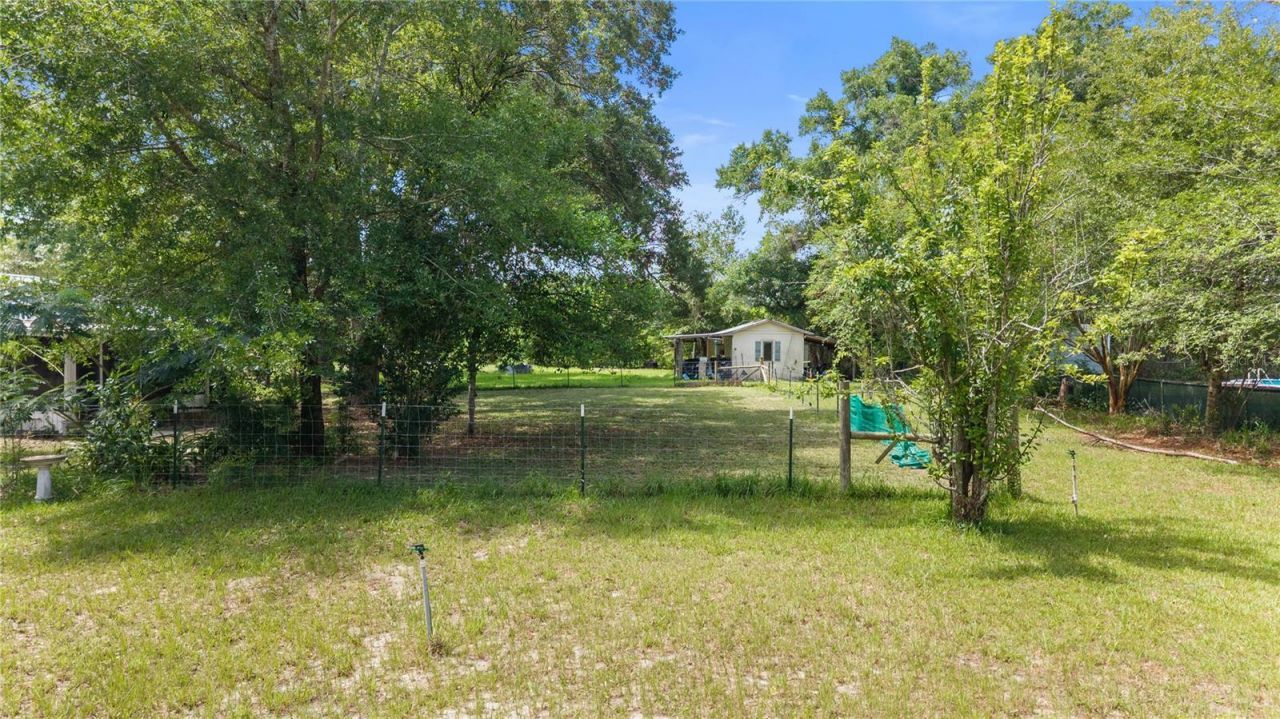 17250 NW 26th Court , Trenton, FL 32693 Photo