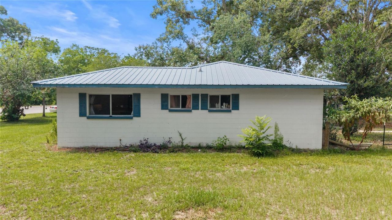 17250 NW 26th Court , Trenton, FL 32693 Photo