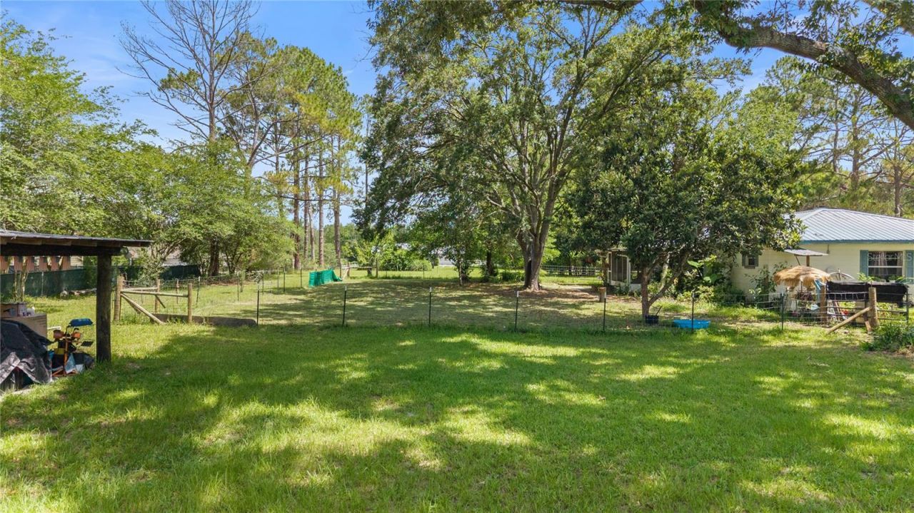17250 NW 26th Court , Trenton, FL 32693 Photo