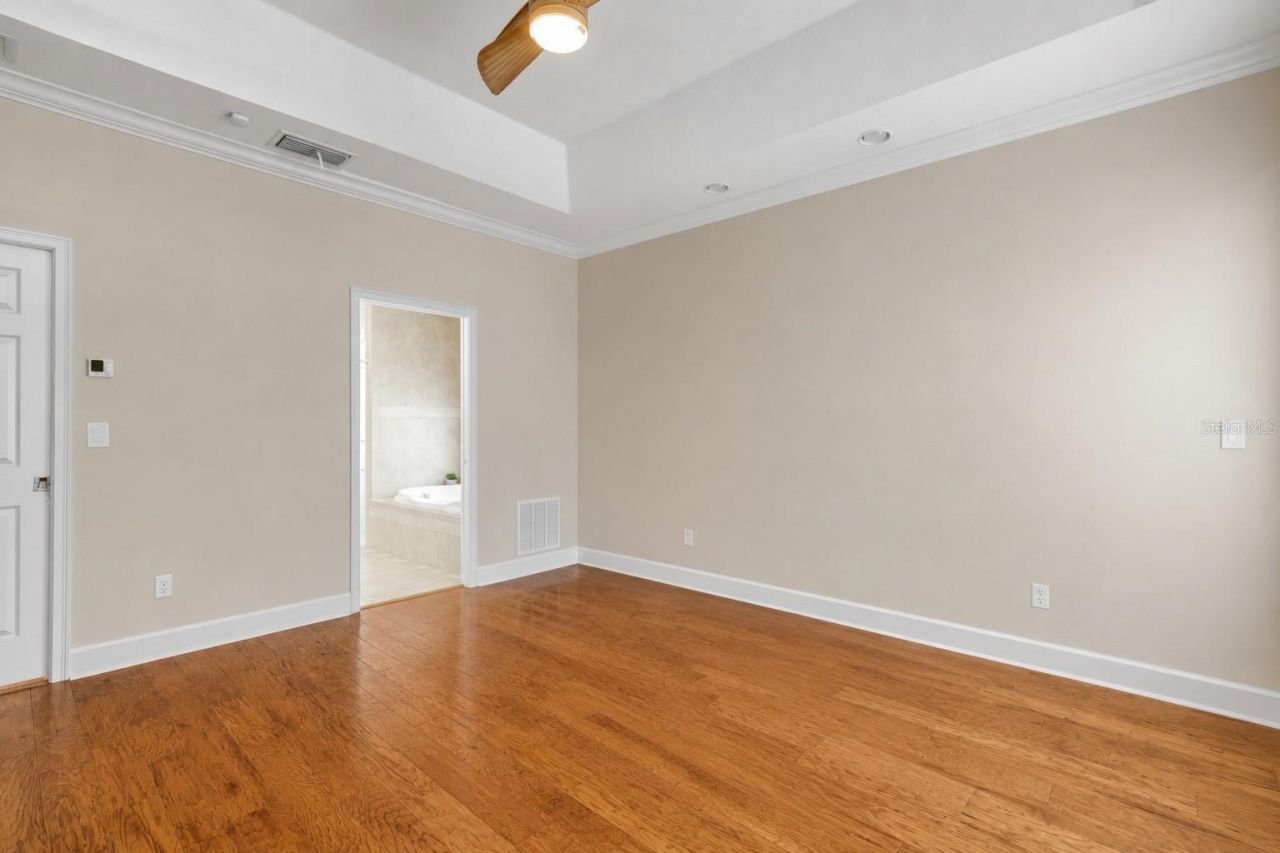 521 S Peninsula Avenue, New Smyrna Beach, FL 32169 Photo