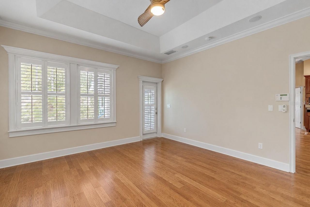 521 S Peninsula Avenue, New Smyrna Beach, FL 32169 Photo