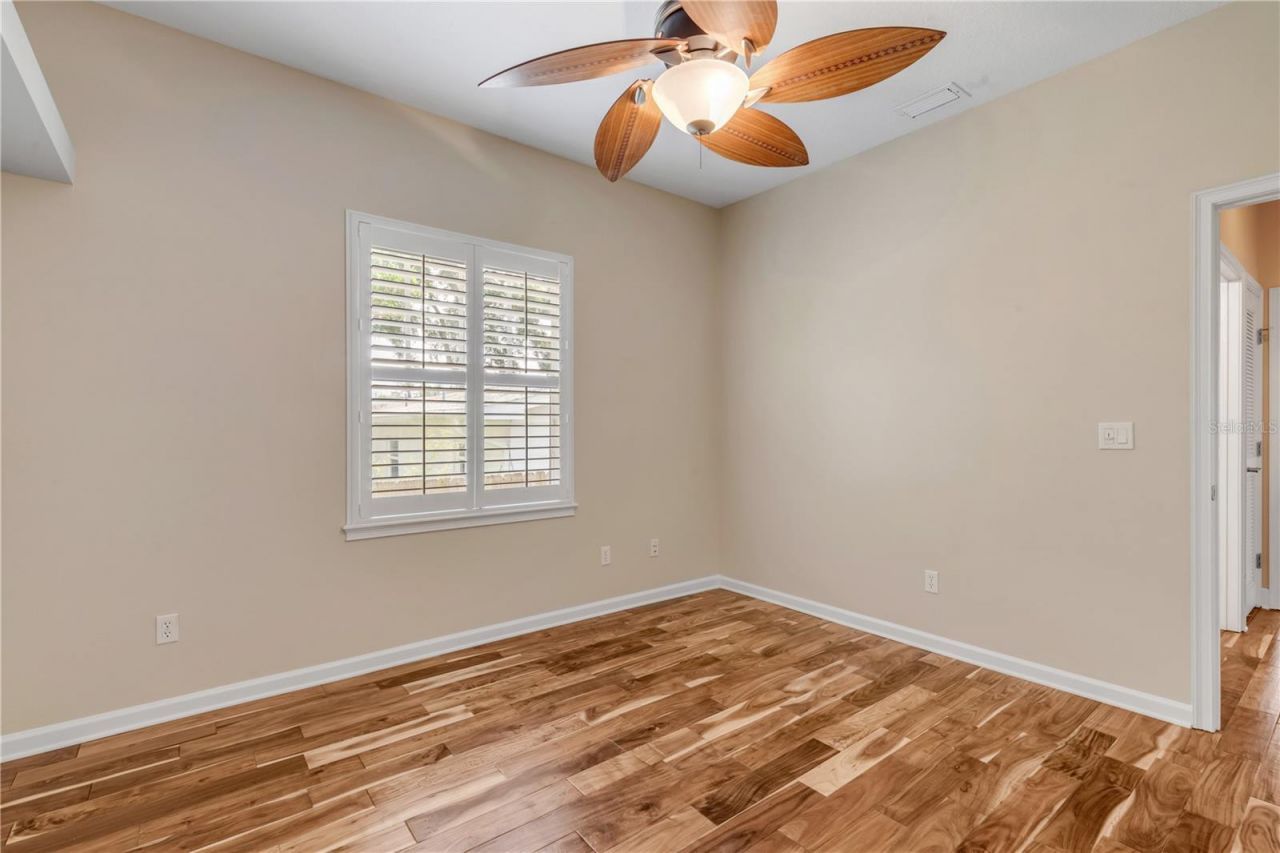521 S Peninsula Avenue, New Smyrna Beach, FL 32169 Photo