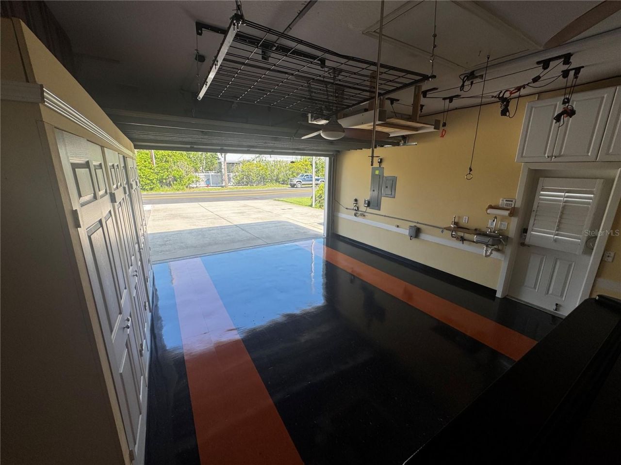 521 S Peninsula Avenue, New Smyrna Beach, FL 32169 Photo