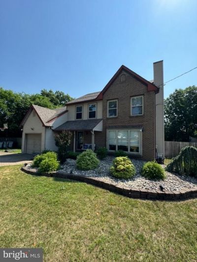 855 S Spring Road, Vineland, NJ 08361 Main Photo
