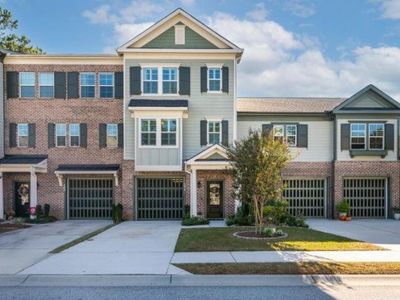 192 Slipper Shell Court, Mount Pleasant, SC 29464