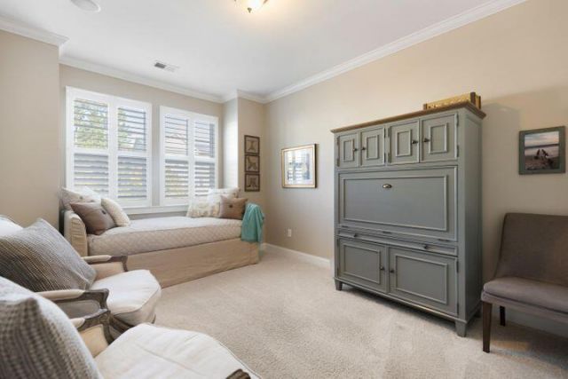 192 Slipper Shell Court Photo 14