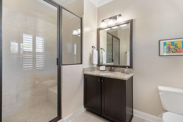 192 Slipper Shell Court Photo 17