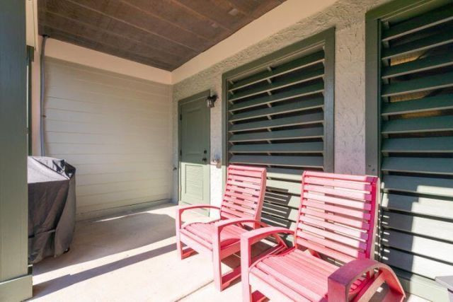 192 Slipper Shell Court Photo 18