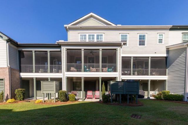 192 Slipper Shell Court Photo 19