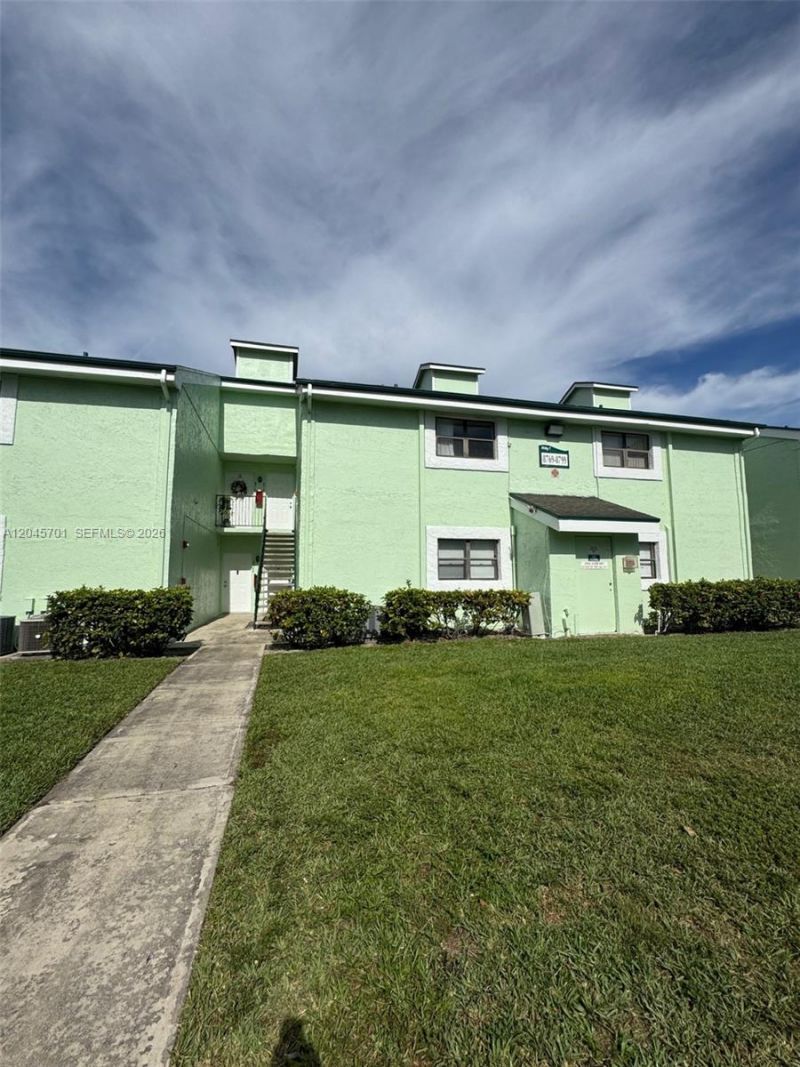 8787 NW 39th St, Unit 8787, Sunrise, FL 33351 Photo