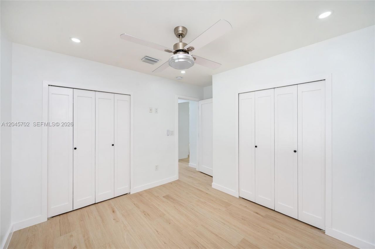 817 Columbus Blvd, Unit 817, Coral Gables, FL 33134 Photo