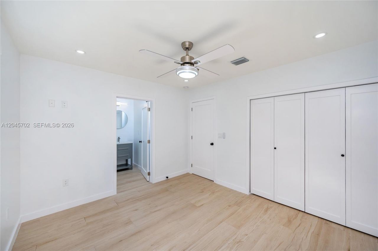817 Columbus Blvd, Unit 817, Coral Gables, FL 33134 Photo