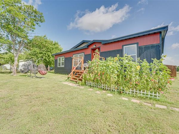 3912 County Road 4119, Campbell, TX 75422