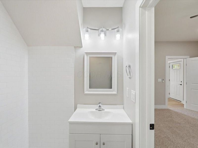 216 E 1st Street , London, OH 43140 Photo 14